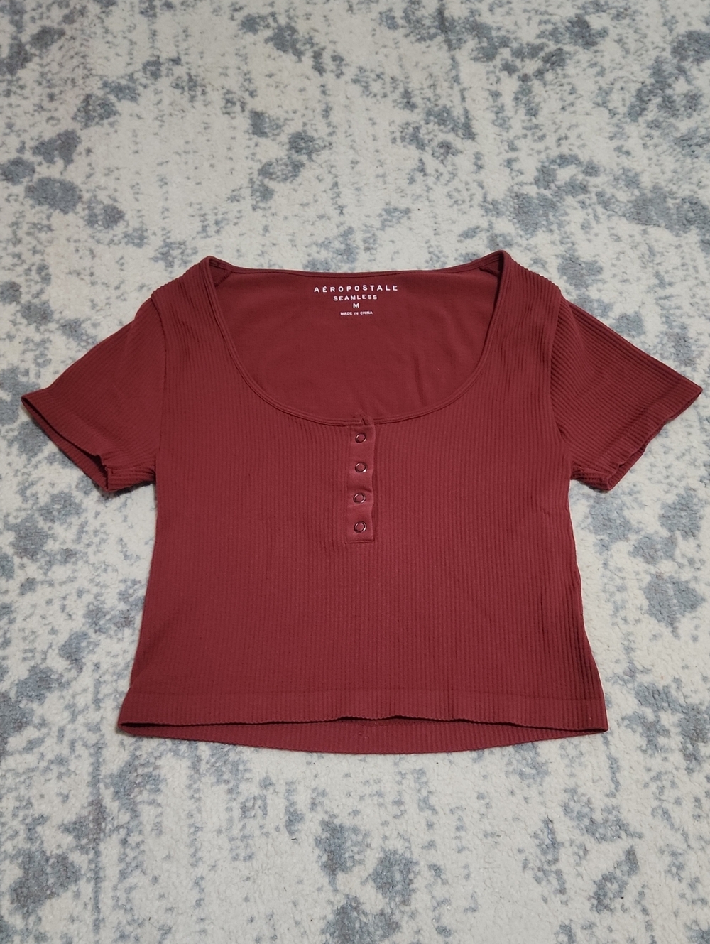 Aeropostale Short-Sleeve Ribbed Henley Crop Top - Maroon